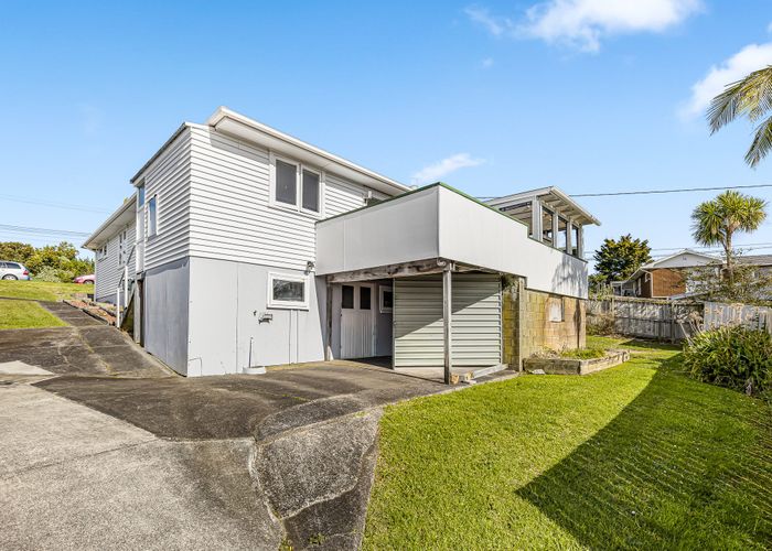  at 1/143 Manuka Road, Glenfield, North Shore City, Auckland