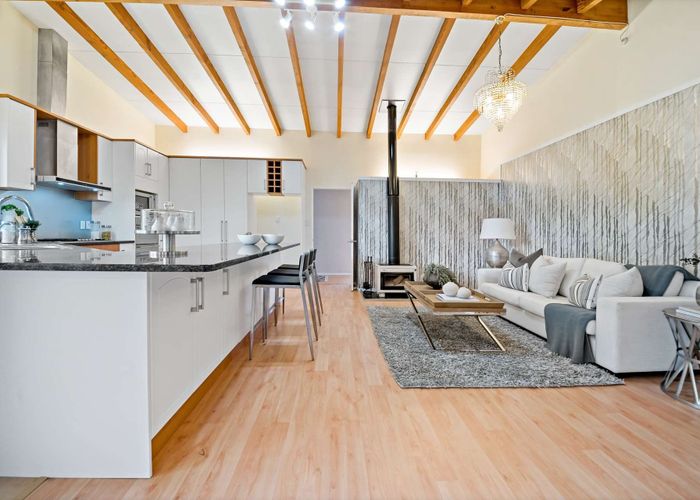  at 5 Mark Edward Drive, Half Moon Bay, Auckland