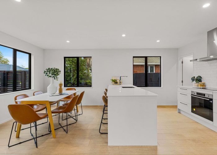  at 1/10 Farquhars Road, Redwood, Christchurch City, Canterbury