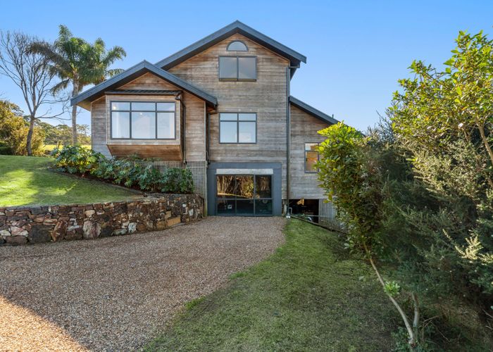  at 115 Wilma Road, Surfdale, Waiheke Island, Auckland