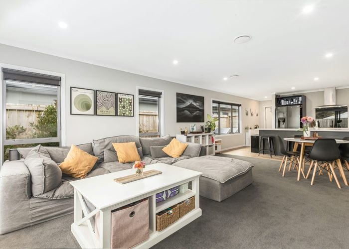  at 8 Peter Tapp Way, Wainuiomata, Lower Hutt