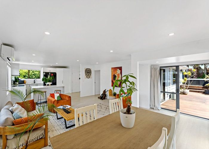  at 8 Simkin Avenue, Saint Johns, Auckland City, Auckland