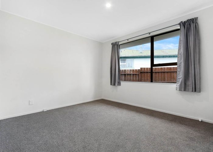  at 18 Mile Place, Henderson, Waitakere City, Auckland