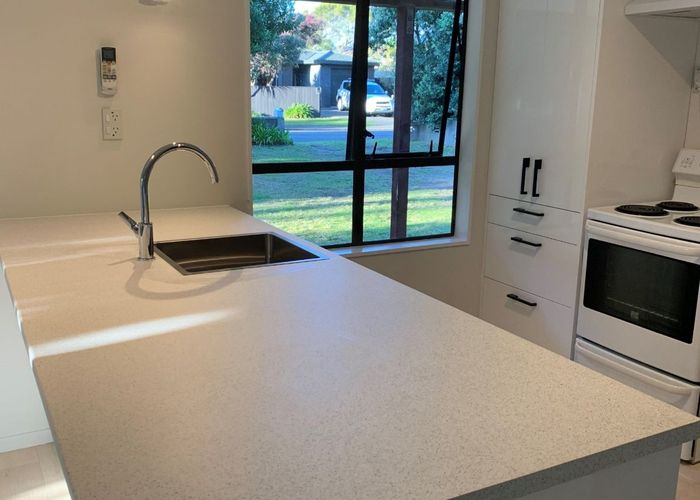  at 16 Victor Gr, Waikanae Beach, Kapiti Coast, Wellington