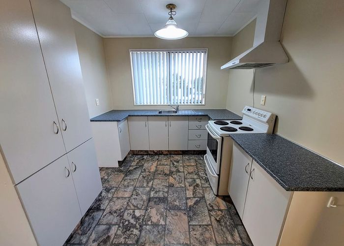  at 4 Armilla Lane, Hei Hei, Christchurch City, Canterbury