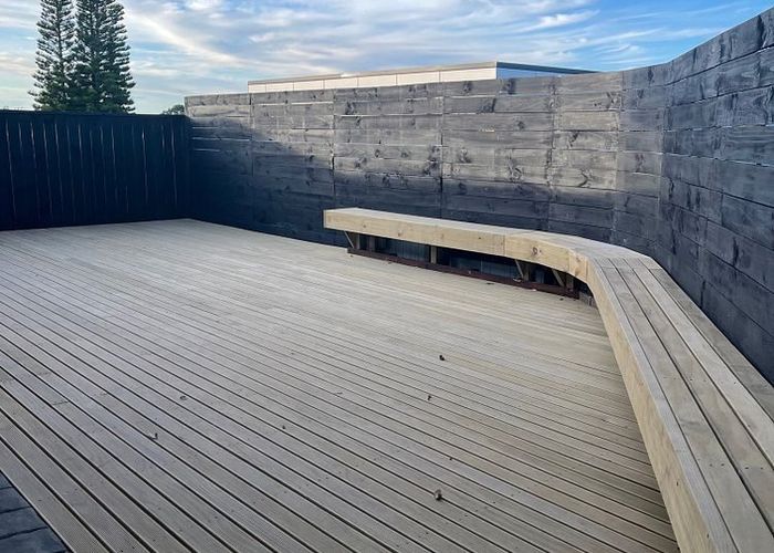  at 2/13 Estelle Place, Farm Cove, Manukau City, Auckland