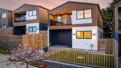  at 9 Pumau Place, Flat Bush, Auckland