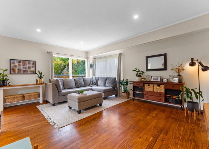  at 52 Vandeleur Avenue, Birkdale, North Shore City, Auckland