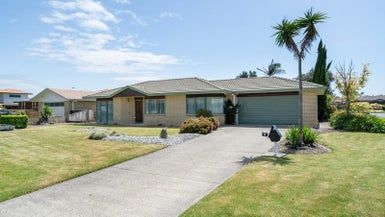  at 2 James Henry Avenue, Papamoa Beach, Papamoa