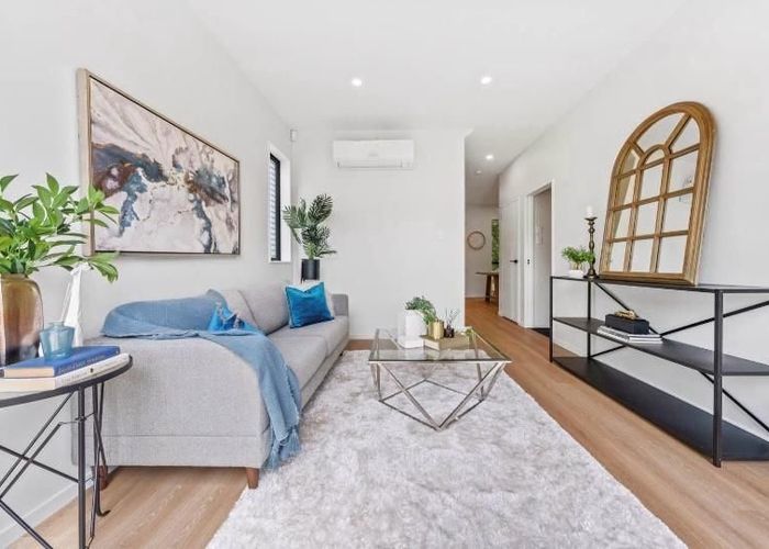  at 36 Whitford Road, Botany Downs, Manukau City, Auckland