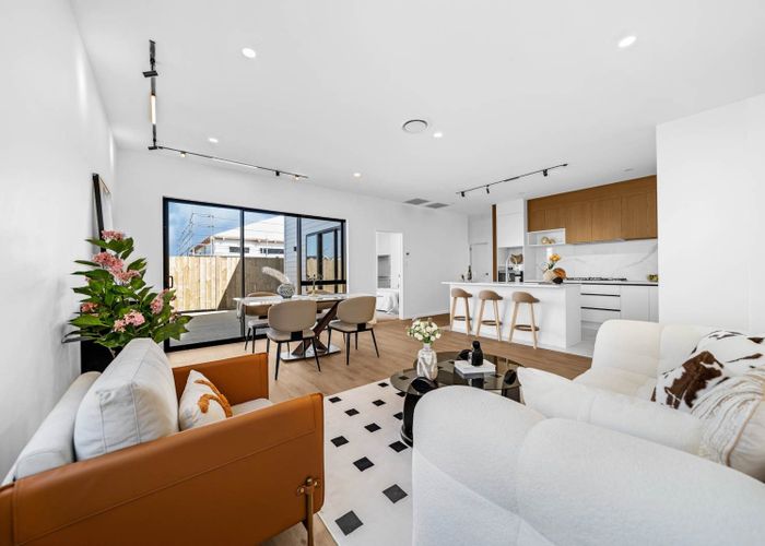  at 16 Pupu Crescent, Opaheke, Papakura, Auckland