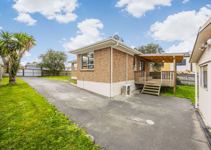  at 73 Hyperion Drive, Randwick Park, Manukau City, Auckland