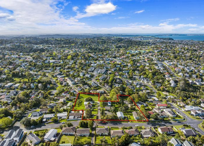  at 27-33 and 37- 49 Nor'East Drive, Northcross, North Shore City, Auckland