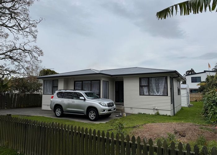  at 53 Universal Drive, Henderson, Waitakere City, Auckland