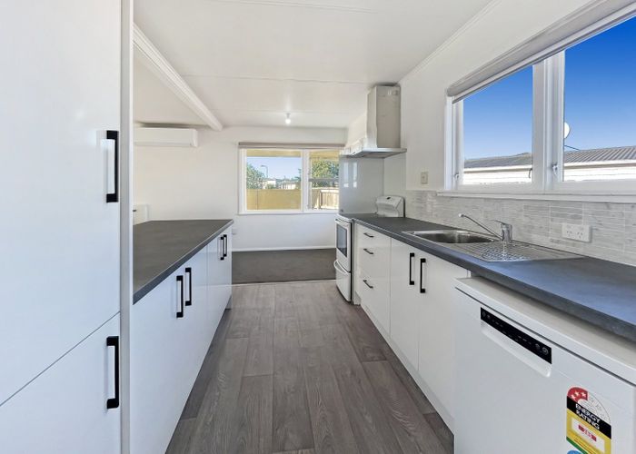  at 28 Langley Avenue, Milson, Palmerston North