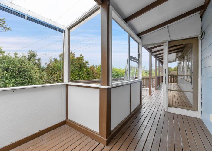  at 29 Santiago Crescent, Unsworth Heights, North Shore City, Auckland