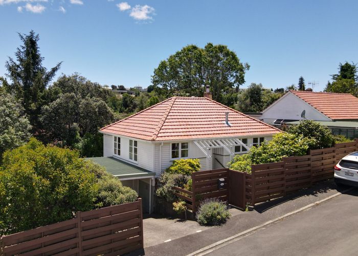  at 33 May Avenue, Hospital Hill, Napier