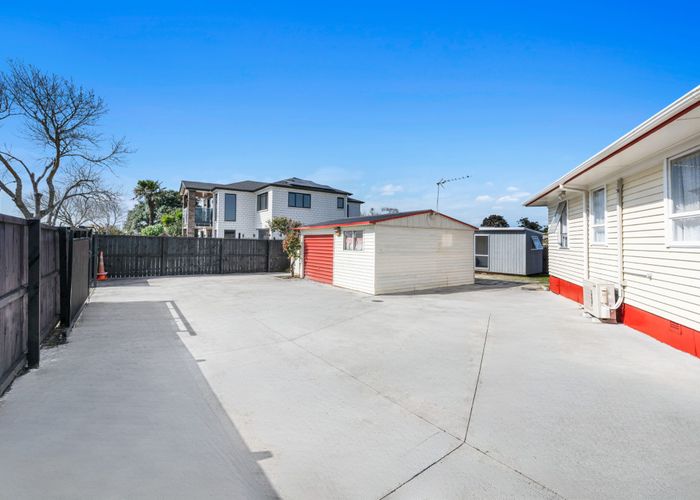  at 78 Raglan Street, Mangere East, Auckland