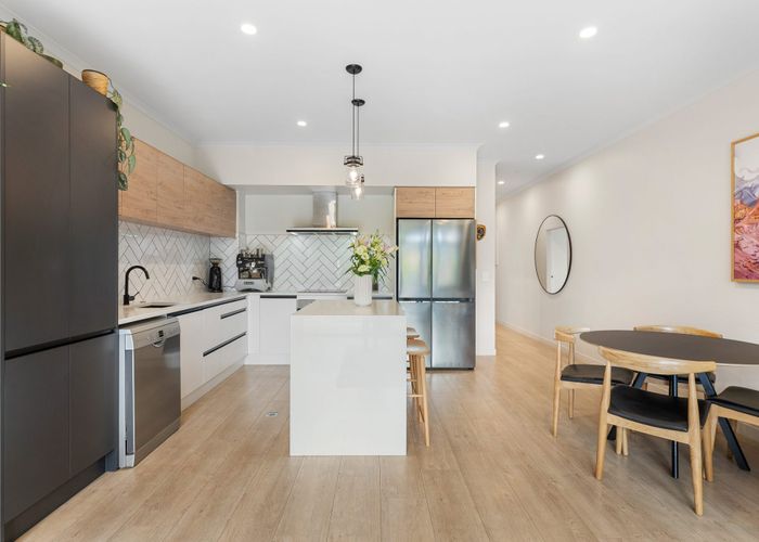  at 15 Hudson Bay Road, Hobsonville, Waitakere City, Auckland