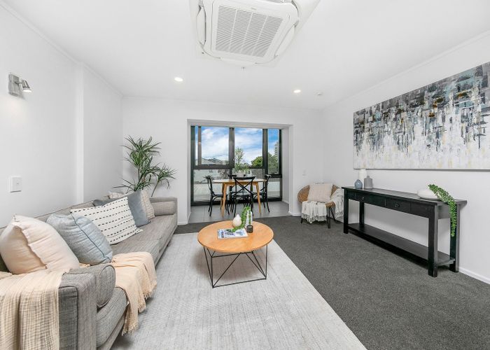  at 1W/16 Burton Street, Grafton, Auckland City, Auckland