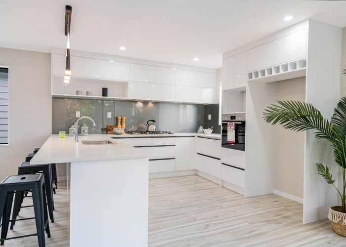  at 8A Takapu Street, Henderson, Auckland