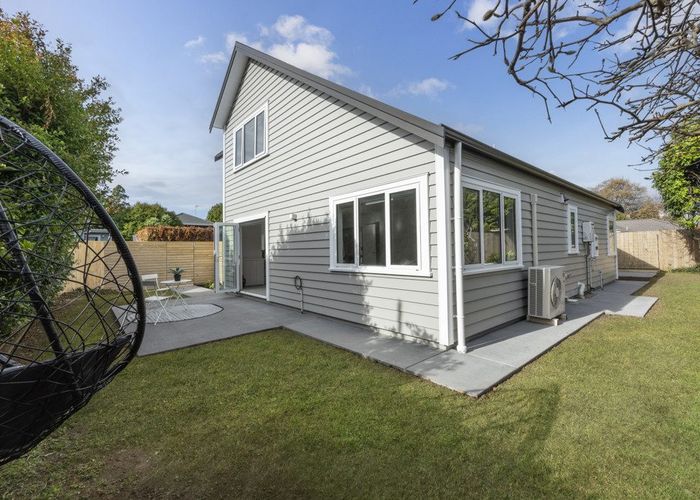  at 16A Oak Street, Royal Oak, Auckland