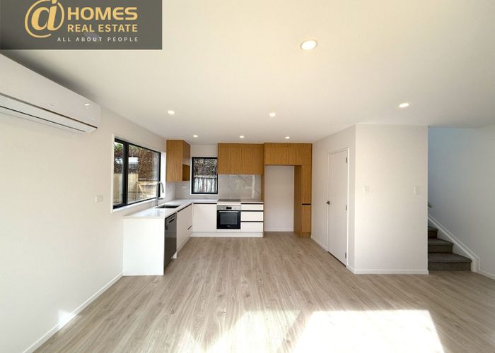  at 23 Mark Road, Mount Albert, Auckland