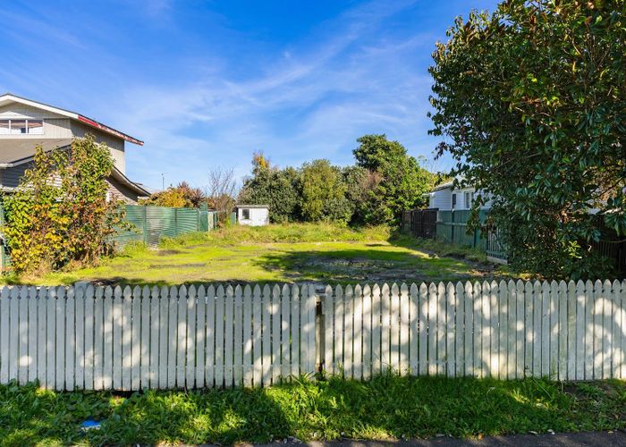  at 42 Adair Street, Whataupoko, Gisborne, Gisborne
