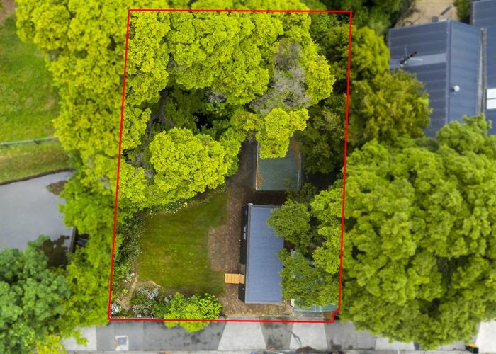  at 56 Whitemans Road, Silverstream, Upper Hutt