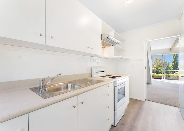  at 1/16 Willerton Avenue, New Lynn, Waitakere City, Auckland