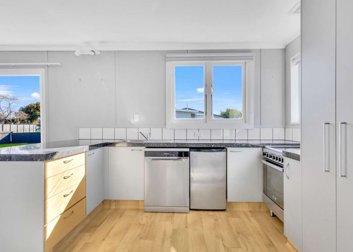  at 220 Warwick Road, Mayfair, Hastings, Hawke's Bay