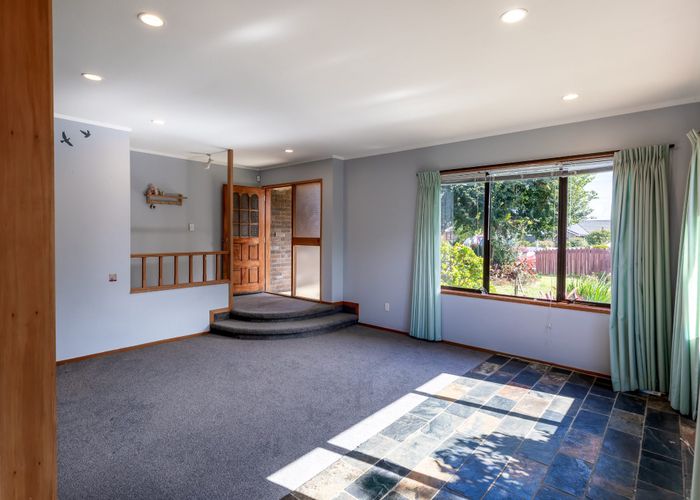  at 11 Marina Heights, Half Moon Bay, Auckland