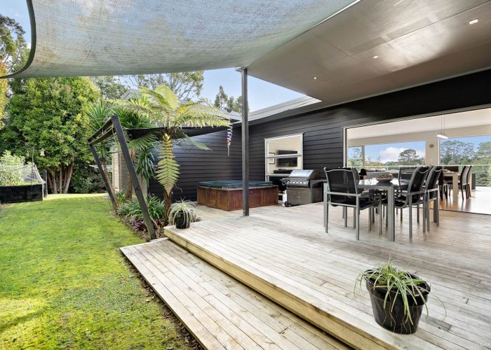  at 17 Viridian Lane, Greenhithe, Auckland