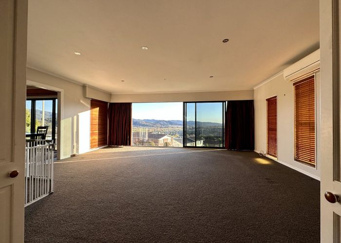  at 21 Alleyne Court, Brown Owl, Upper Hutt