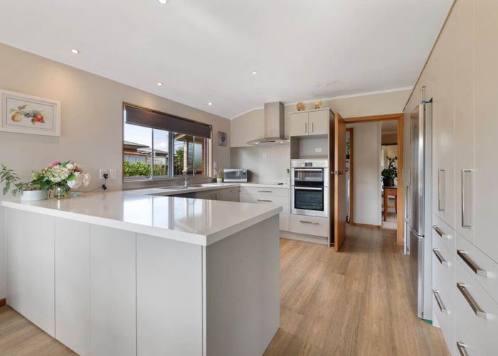  at 37 Magnolia Avenue, Papakura, Papakura, Auckland