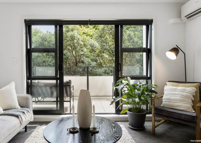  at 11/8 Dock Street, City Centre, Auckland City, Auckland