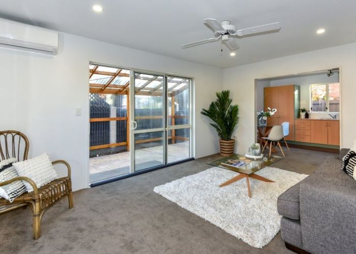  at 15B Maronan Street, Woolston, Christchurch