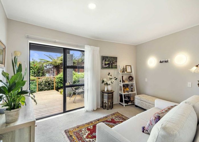  at 22B Zion Road, Birkenhead, North Shore City, Auckland