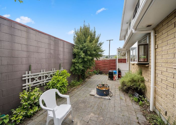  at 2/964 High Street, Avalon, Lower Hutt, Wellington