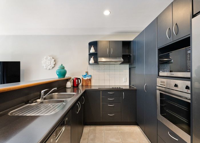  at 4/76 Galway Street, Onehunga, Auckland City, Auckland