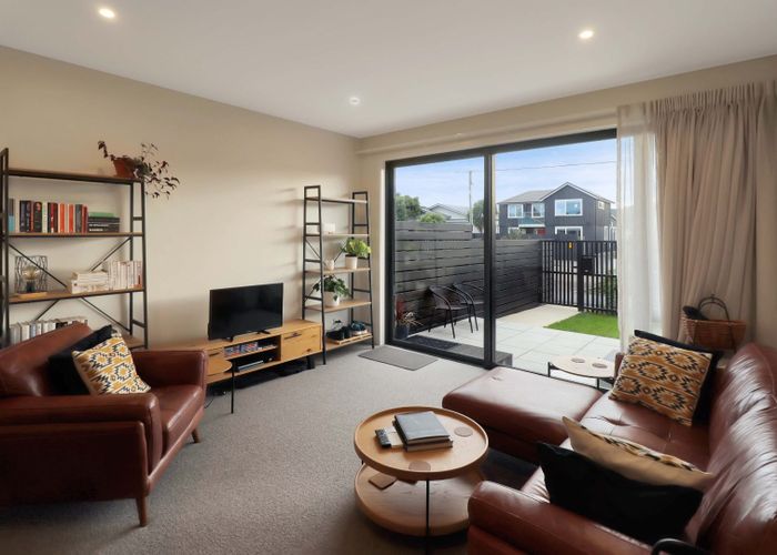  at 10C Tory Street, Petone, Lower Hutt, Wellington