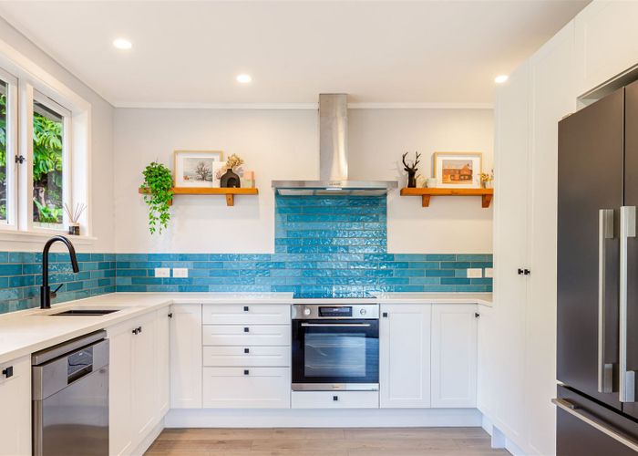  at 11 Selwyn Avenue, Glen Eden, Auckland