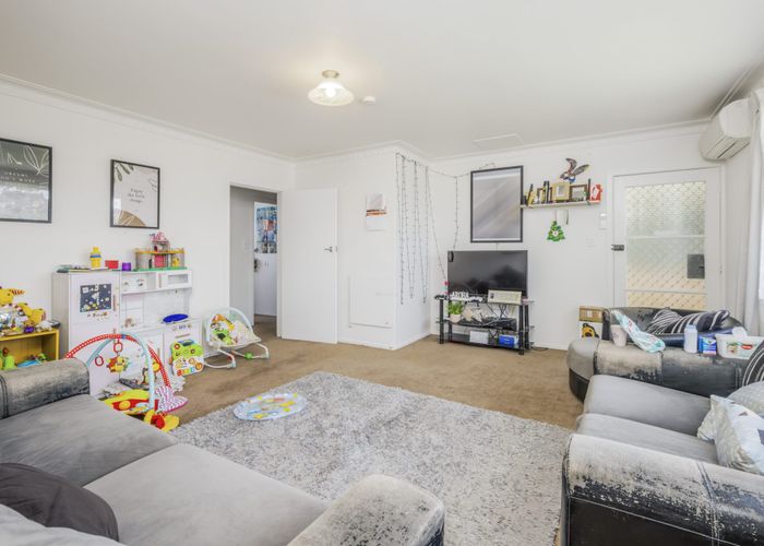  at 51 President Ave, Papakura, Papakura, Auckland