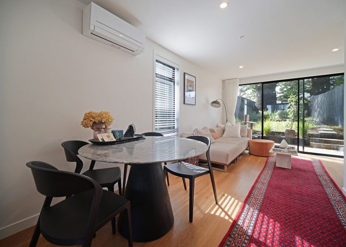  at 18E Walker Road, Point Chevalier, Auckland