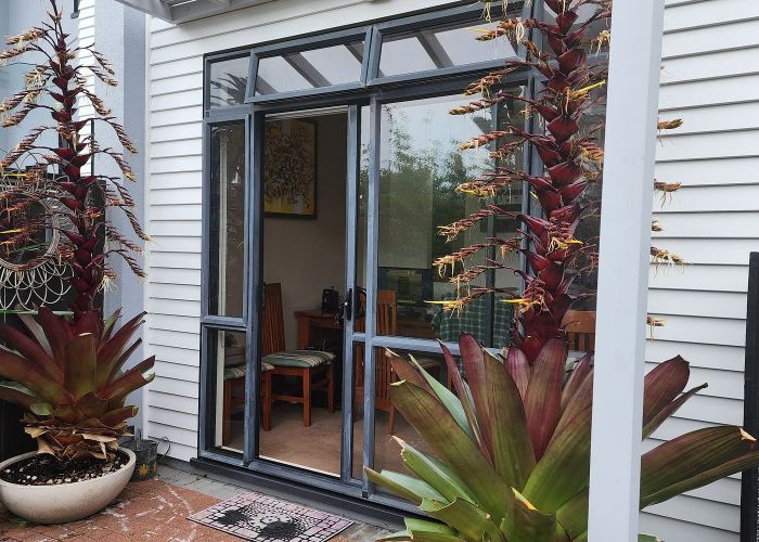  at 11/2 Armoy Drive, East Tamaki, Manukau City, Auckland