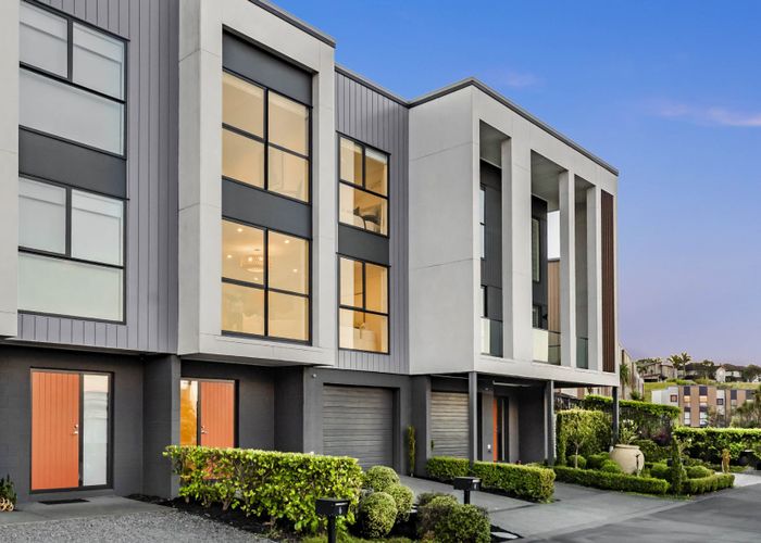  at 4 Lapilli Lane, Stonefields, Auckland