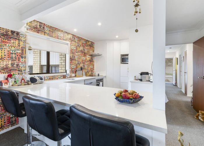 at 2/1A Rimu Road, Mangere Bridge, Manukau City, Auckland