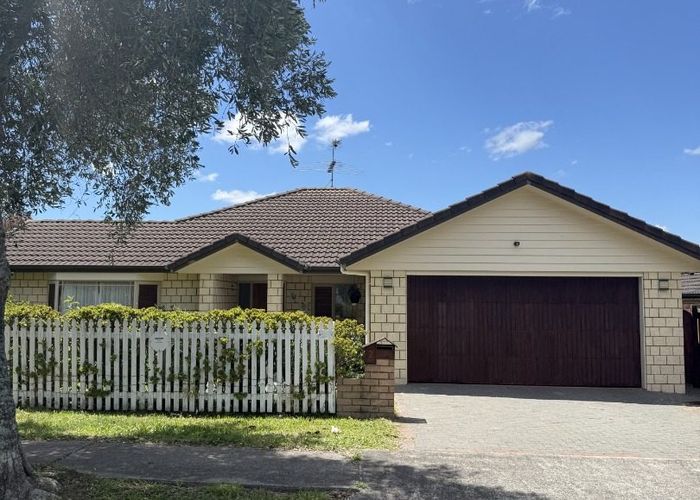  at 2 Moravale Lane, Flat Bush, Manukau City, Auckland