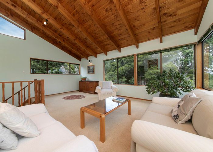  at 2A Kauri Point Road, Laingholm, Auckland