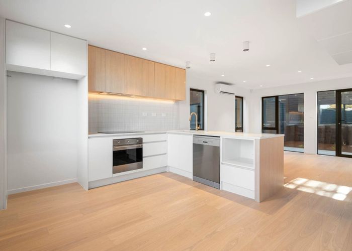  at 9F O'Donn Avenue, Beach Haven, North Shore City, Auckland